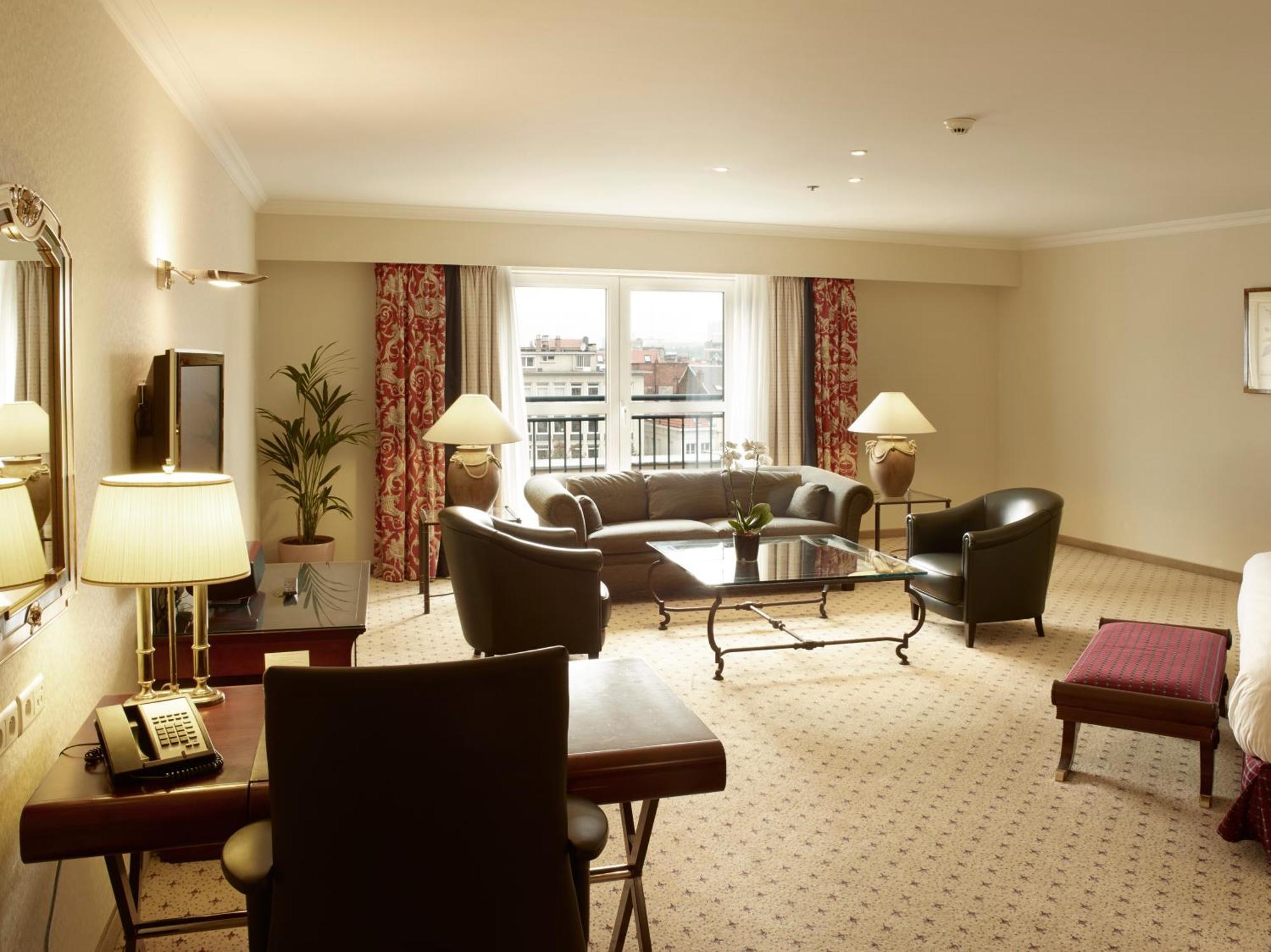 Hilton Antwerp Old Town Hotell Eksteriør bilde