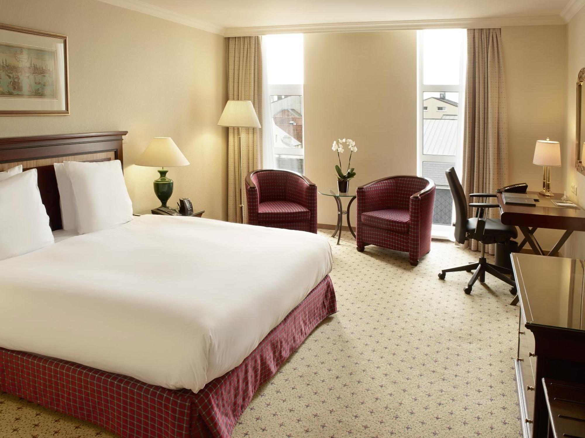 Hilton Antwerp Old Town Hotell Eksteriør bilde