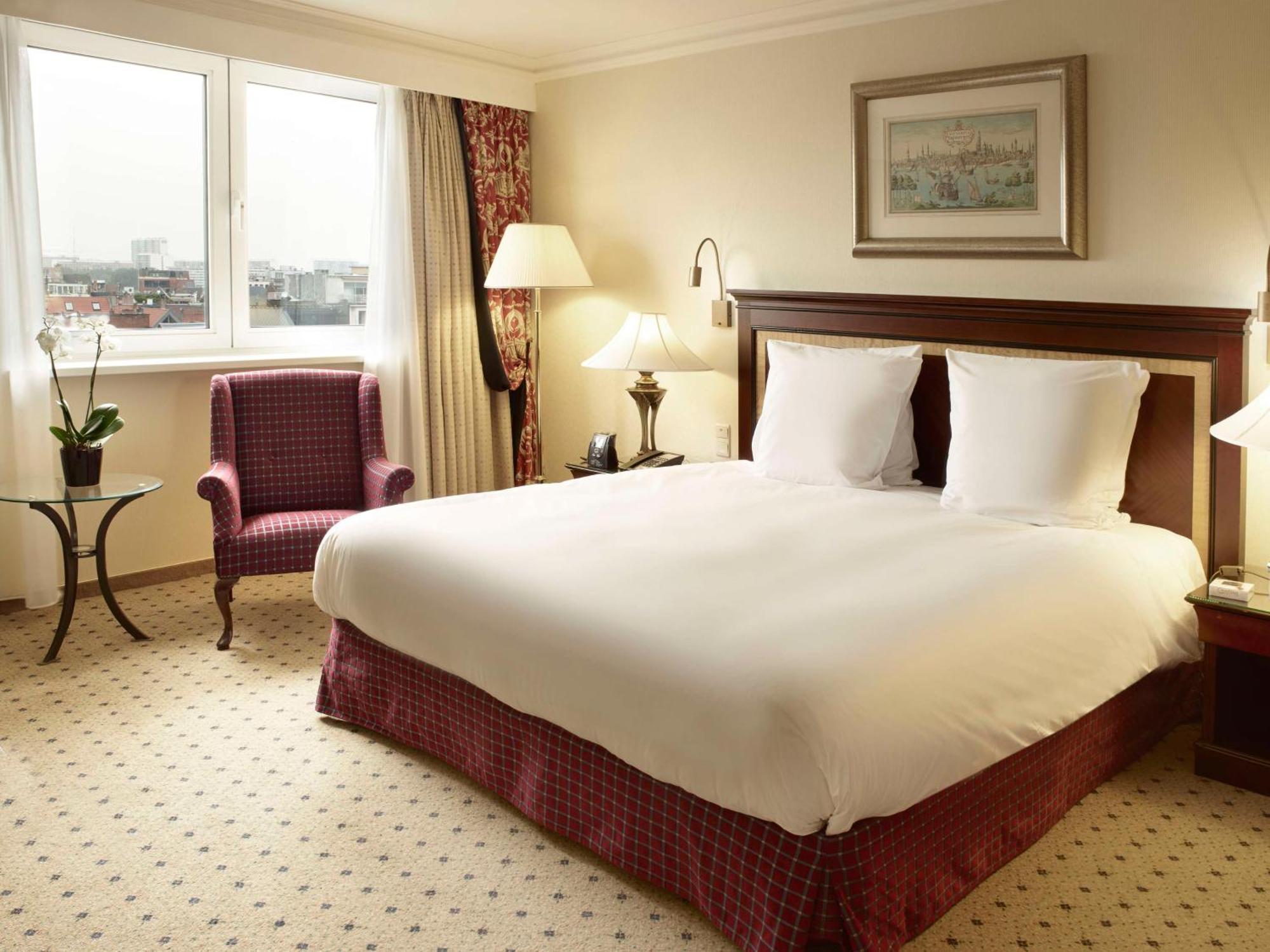 Hilton Antwerp Old Town Hotell Eksteriør bilde