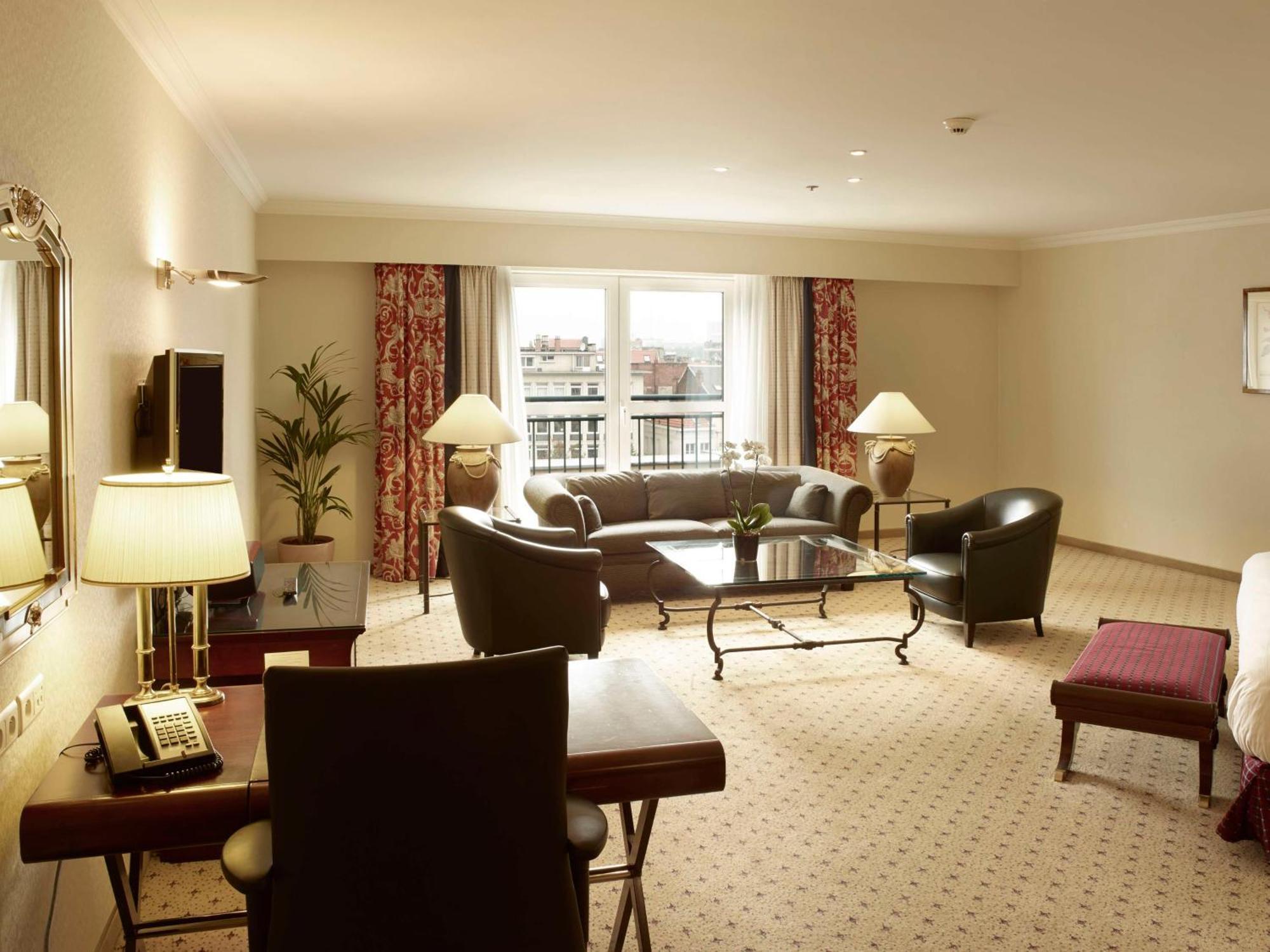 Hilton Antwerp Old Town Hotell Eksteriør bilde